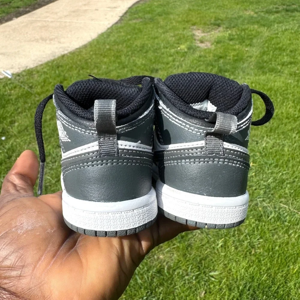 Nike Jordan 1 Mid Infant Baby Sneakers Size 5 Iron Grey Shoes